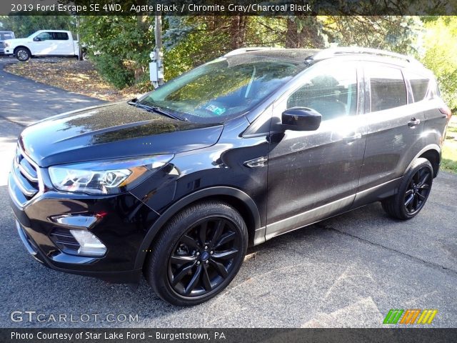2019 Ford Escape SE 4WD in Agate Black