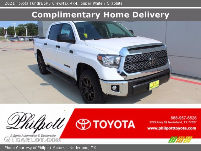 2021 Toyota Tundra SR5 CrewMax 4x4 in Super White