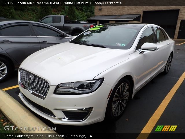 2019 Lincoln MKZ Reserve II AWD in White Platinum