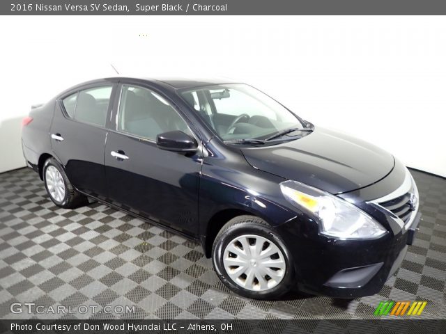 2016 Nissan Versa SV Sedan in Super Black