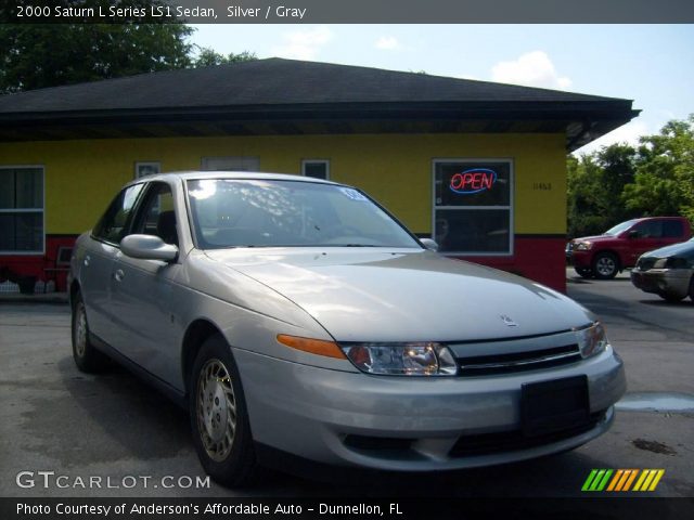2000 Saturn L Series LS1 Sedan in Silver