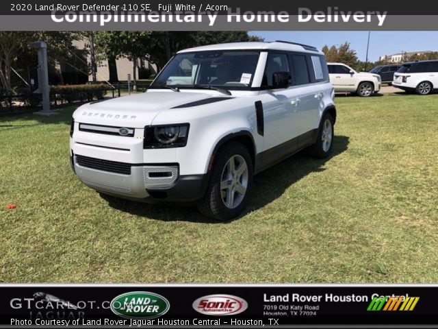 2020 Land Rover Defender 110 SE in Fuji White