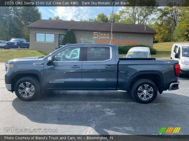 2020 GMC Sierra 1500 SLE Crew Cab 4WD in Dark Sky Metallic