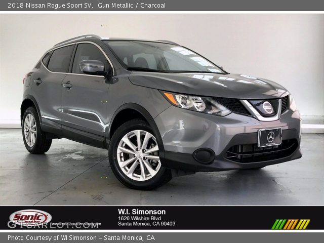 2018 Nissan Rogue Sport SV in Gun Metallic