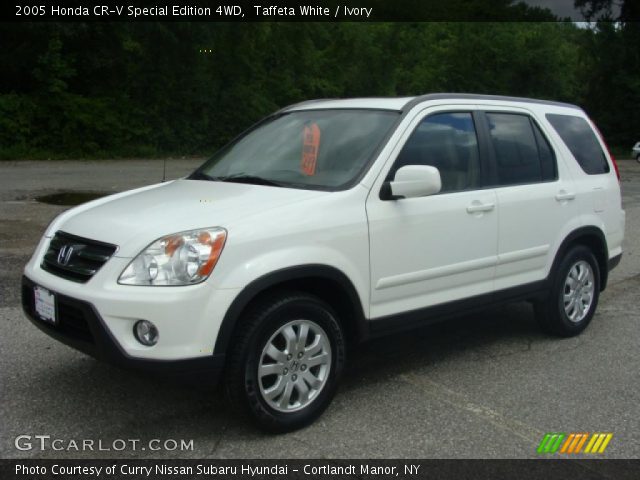 2005 Honda CR-V Special Edition 4WD in Taffeta White