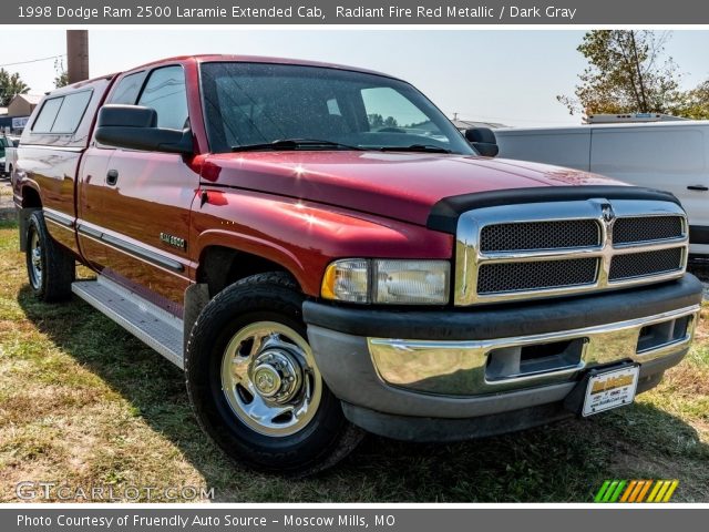1998 Dodge Ram 2500 Laramie Extended Cab in Radiant Fire Red Metallic