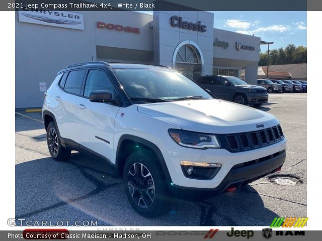 2021 Jeep Compass Trailhawk 4x4 in White