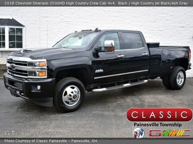 2018 Chevrolet Silverado 3500HD High Country Crew Cab 4x4 in Black