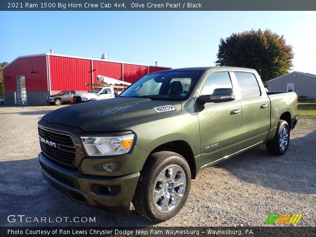 2021 Ram 1500 Big Horn Crew Cab 4x4 in Olive Green Pearl