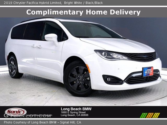 2019 Chrysler Pacifica Hybrid Limited in Bright White