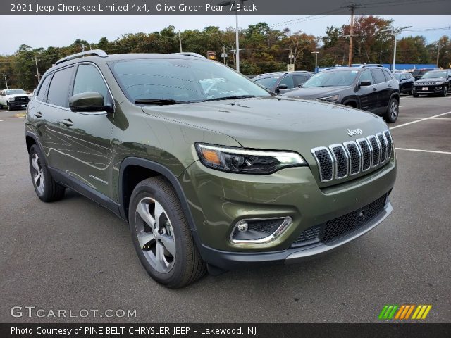 2021 Jeep Cherokee Limited 4x4 in Olive Green Pearl