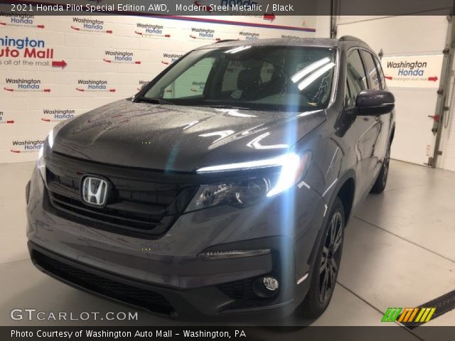 2021 Honda Pilot Special Edition AWD in Modern Steel Metallic