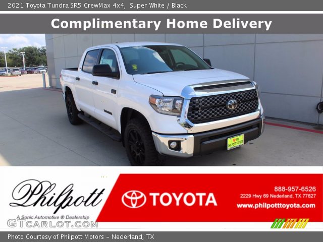 2021 Toyota Tundra SR5 CrewMax 4x4 in Super White