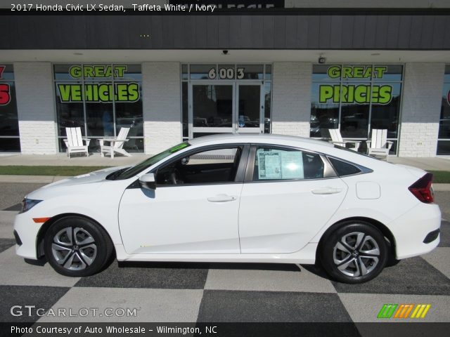 2017 Honda Civic LX Sedan in Taffeta White