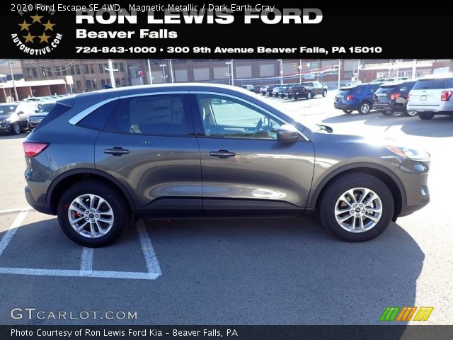 2020 Ford Escape SE 4WD in Magnetic Metallic