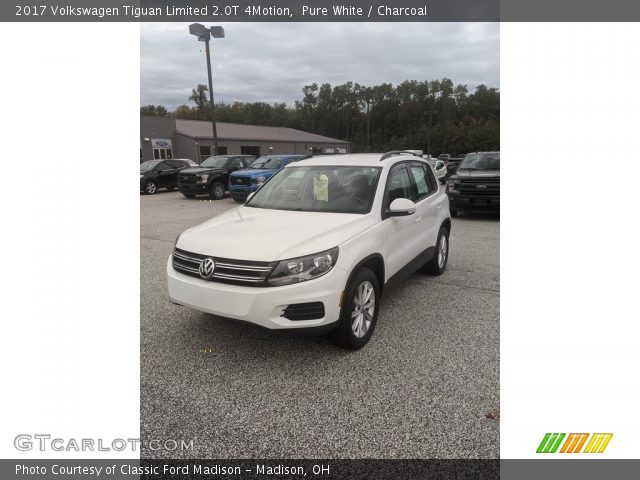 2017 Volkswagen Tiguan Limited 2.0T 4Motion in Pure White