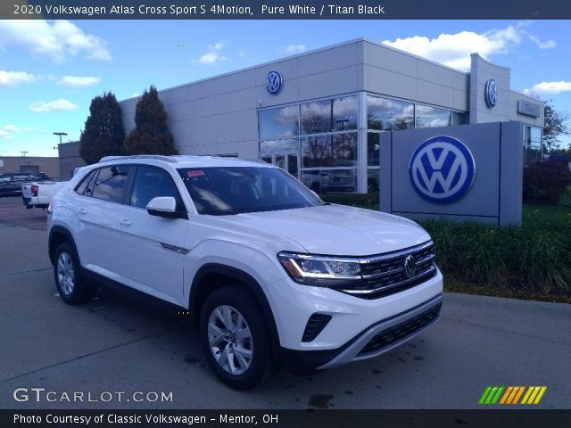 2020 Volkswagen Atlas Cross Sport S 4Motion in Pure White