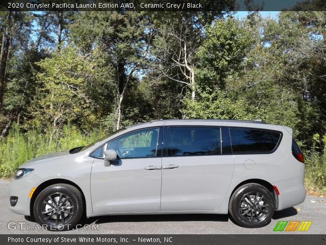 2020 Chrysler Pacifica Launch Edition AWD in Ceramic Grey