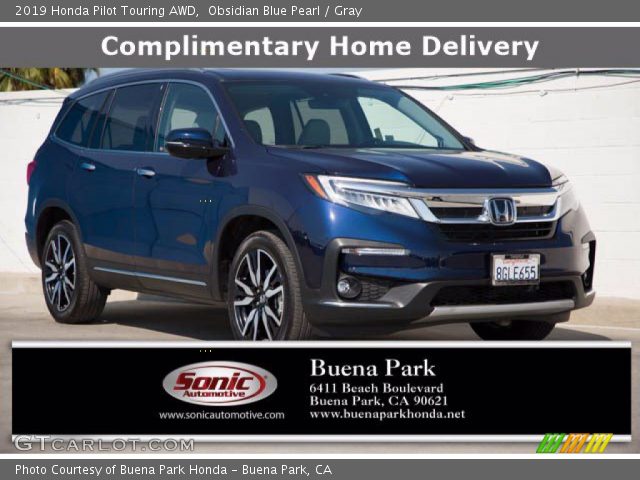 2019 Honda Pilot Touring AWD in Obsidian Blue Pearl