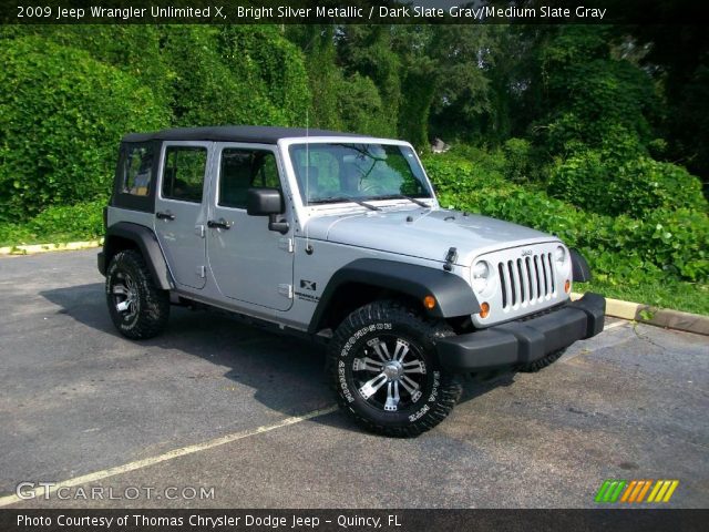 2009 Jeep Wrangler Unlimited X in Bright Silver Metallic