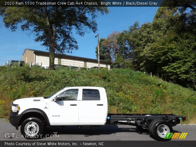 2020 Ram 5500 Tradesman Crew Cab 4x4 Chassis in Bright White