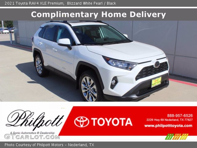 2021 Toyota RAV4 XLE Premium in Blizzard White Pearl