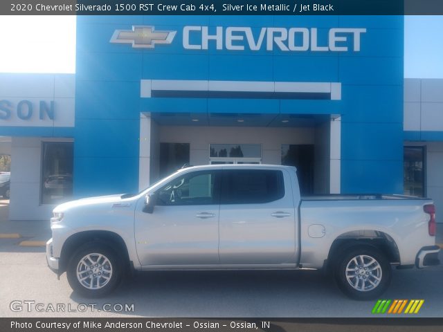 2020 Chevrolet Silverado 1500 RST Crew Cab 4x4 in Silver Ice Metallic