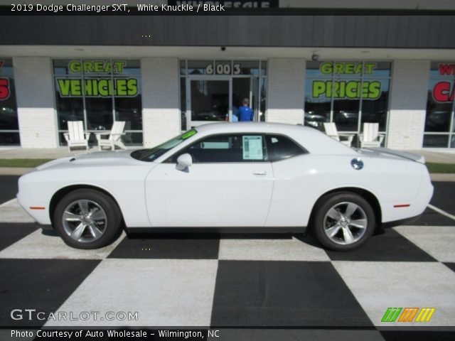2019 Dodge Challenger SXT in White Knuckle