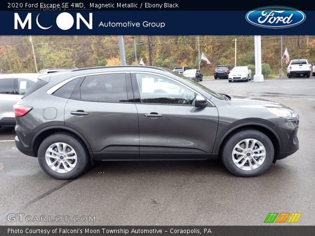 2020 Ford Escape SE 4WD in Magnetic Metallic