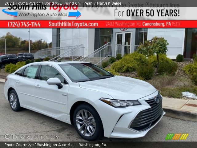 2021 Toyota Avalon Hybrid XSE in Wind Chill Pearl