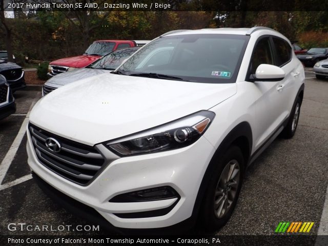 2017 Hyundai Tucson SE AWD in Dazzling White