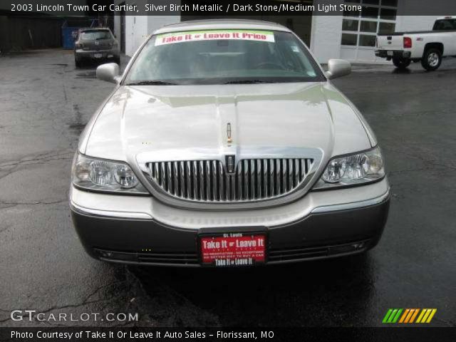 2003 Lincoln Town Car Cartier in Silver Birch Metallic