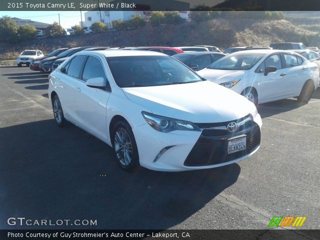 2015 Toyota Camry LE in Super White