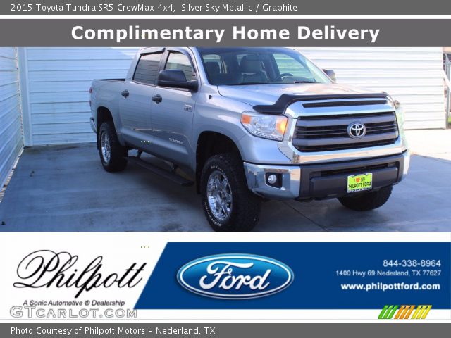 2015 Toyota Tundra SR5 CrewMax 4x4 in Silver Sky Metallic