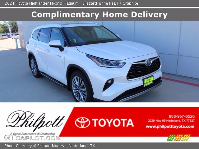 2021 Toyota Highlander Hybrid Platinum in Blizzard White Pearl