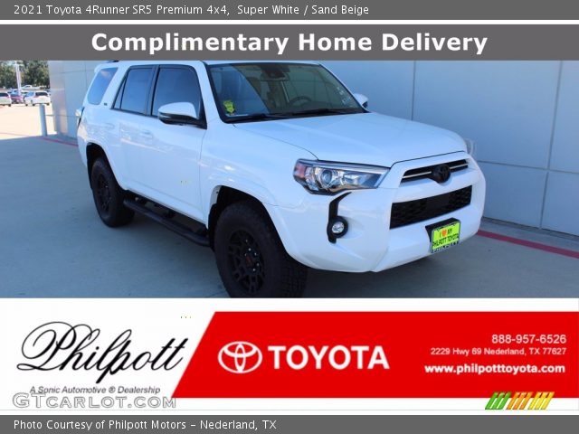 2021 Toyota 4Runner SR5 Premium 4x4 in Super White