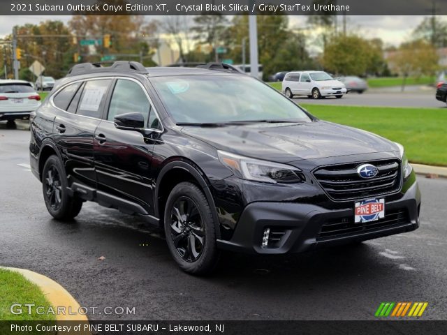 2021 Subaru Outback Onyx Edition XT in Crystal Black Silica