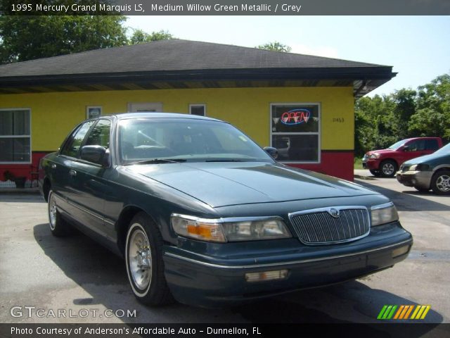 1995 Mercury Grand Marquis LS in Medium Willow Green Metallic