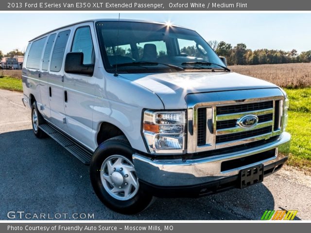 2013 Ford E Series Van E350 XLT Extended Passenger in Oxford White
