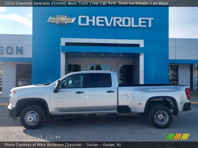 2020 Chevrolet Silverado 3500HD Work Truck Crew Cab 4x4 in Silver Ice Metallic