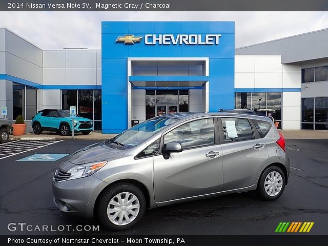 2014 Nissan Versa Note SV in Magnetic Gray