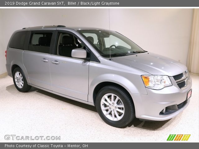 2019 Dodge Grand Caravan SXT in Billet