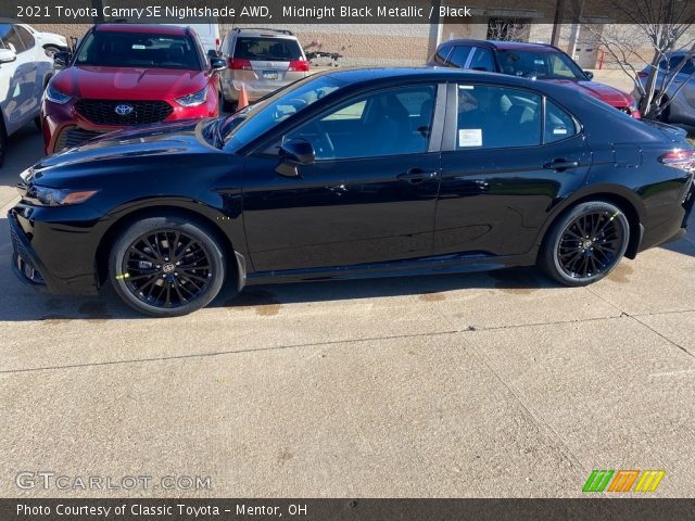 2021 Toyota Camry SE Nightshade AWD in Midnight Black Metallic