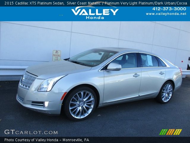 2015 Cadillac XTS Platinum Sedan in Silver Coast Metallic