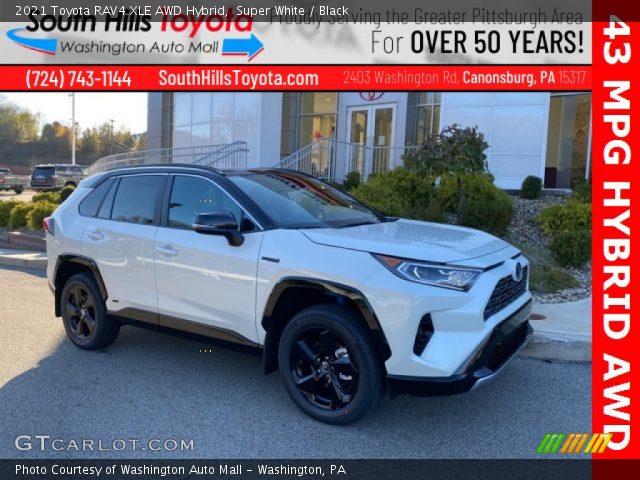 2021 Toyota RAV4 XLE AWD Hybrid in Super White