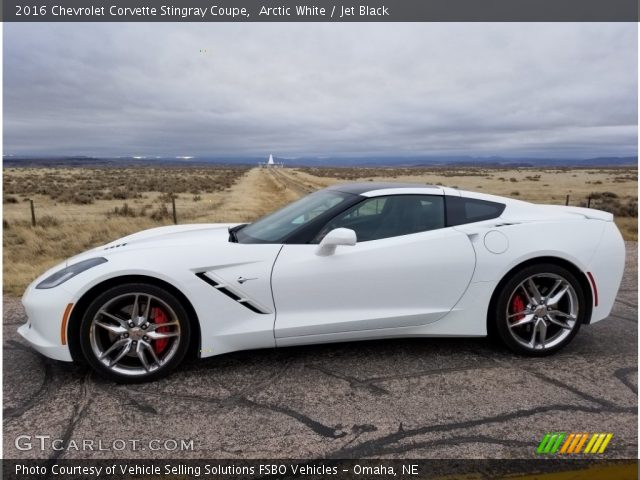2016 Chevrolet Corvette Stingray Coupe in Arctic White