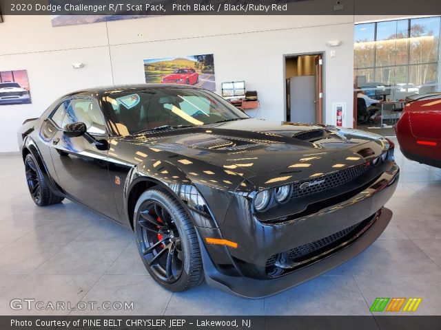 2020 Dodge Challenger R/T Scat Pack in Pitch Black