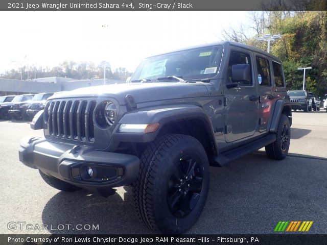 2021 Jeep Wrangler Unlimited Sahara 4x4 in Sting-Gray