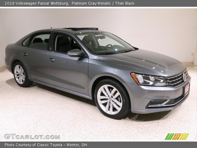 2019 Volkswagen Passat Wolfsburg in Platinum Gray Metallic