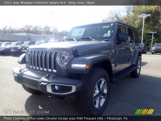 2021 Jeep Wrangler Unlimited Sahara 4x4 in Sting-Gray